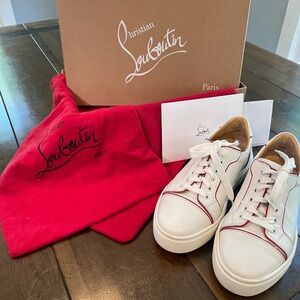 Christian Louboutin Sneakers 38 EUC